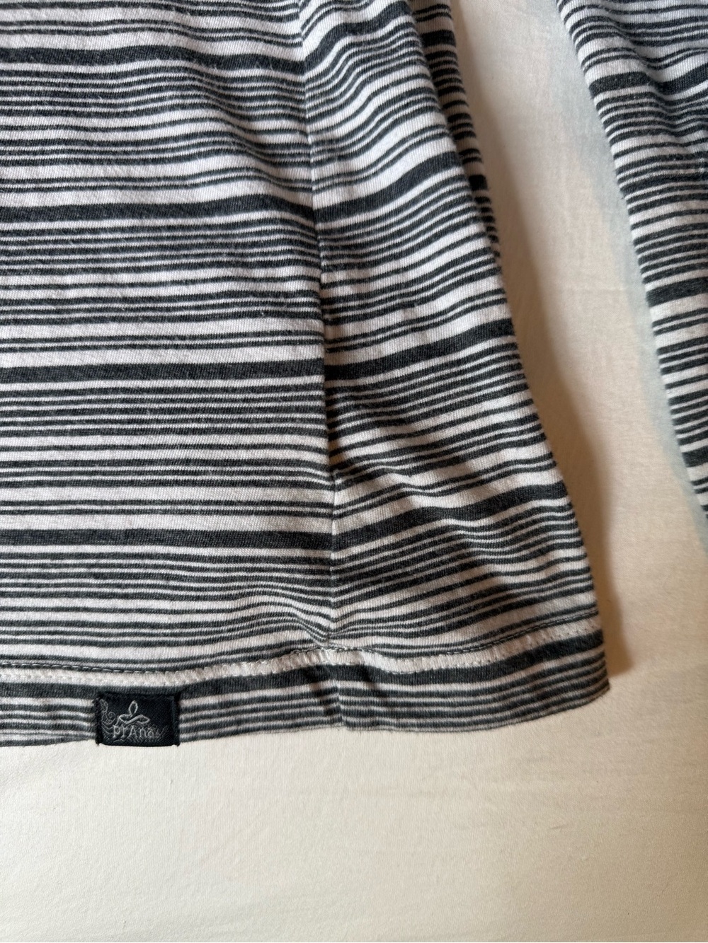 Prana Black Striped Lightweight Scoop Neck Long Sleeve Hoodie Top, size M - Picture 7 of 11